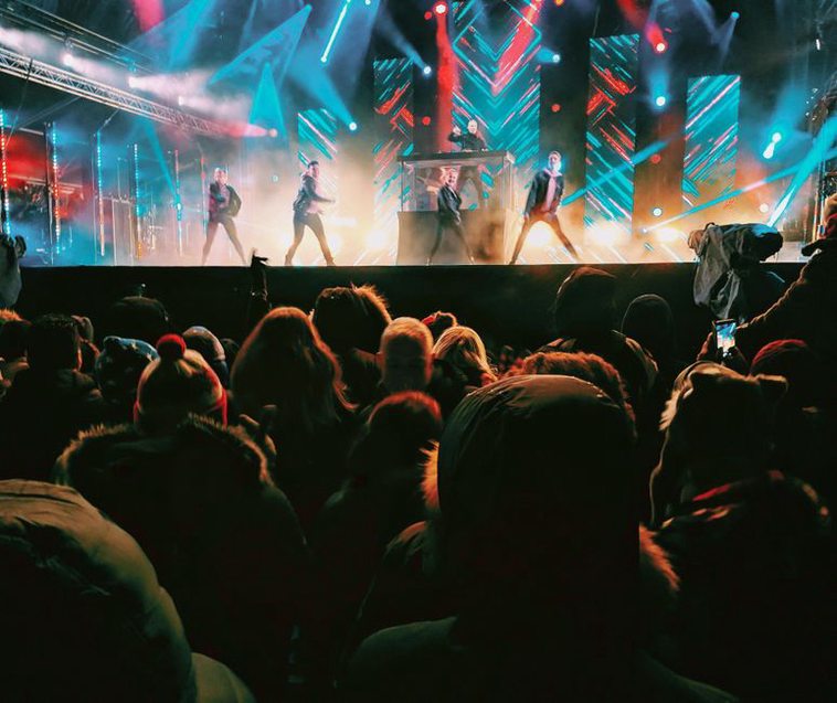 Enthusiastic crowd at a Finnish thrash metal concert