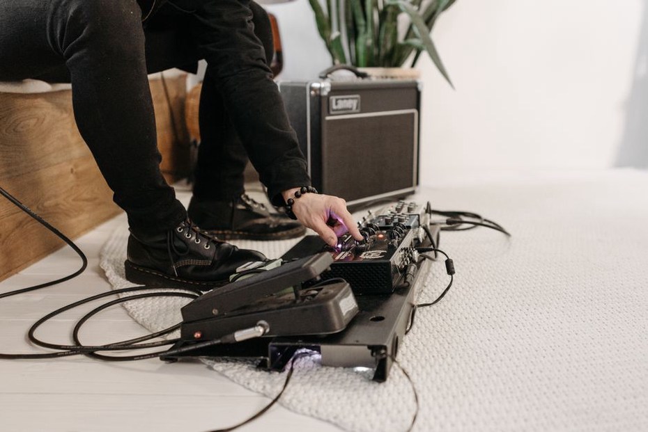 Read more about the article How Finnish Thrash Metal Built Its Sound Through Quiet Collaboration