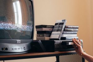 Read more about the article How to Write a Clear Listing for an Underground Music Release