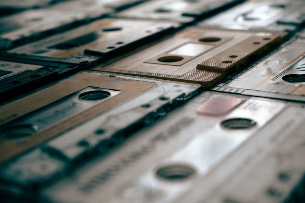 Different catalog numbers printed on two cassette spines
