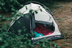 Read more about the article First Camping Trip: A Practical Packing and Setup Guide